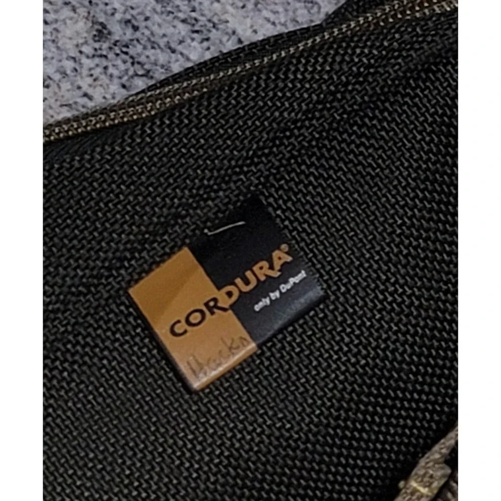 American Tourister Olive Canvas Cordura Shoulder Bag & Matching Hang Garment Bag